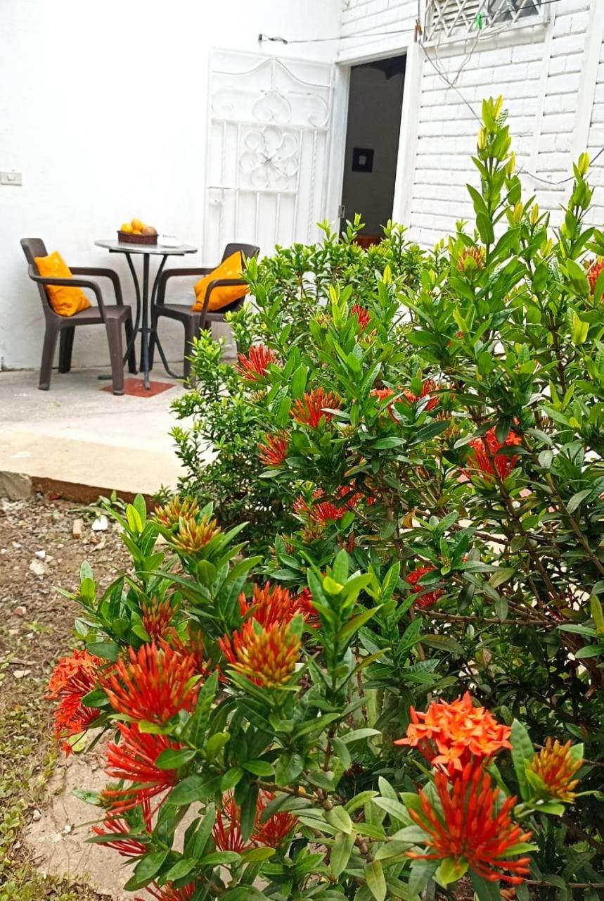 Hostal Corales Tolú Eksteriør bilde