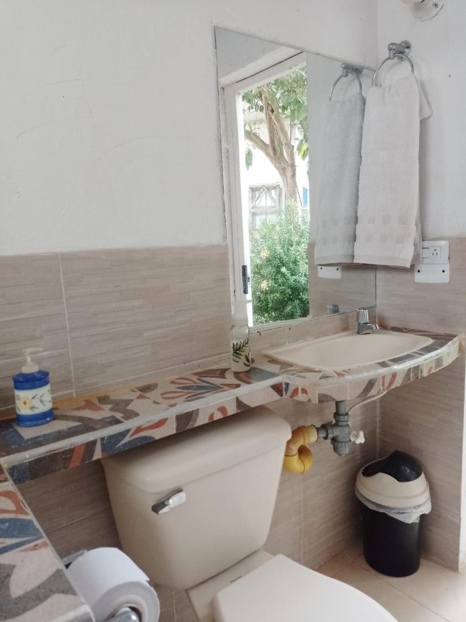 Hostal Corales Tolú Eksteriør bilde