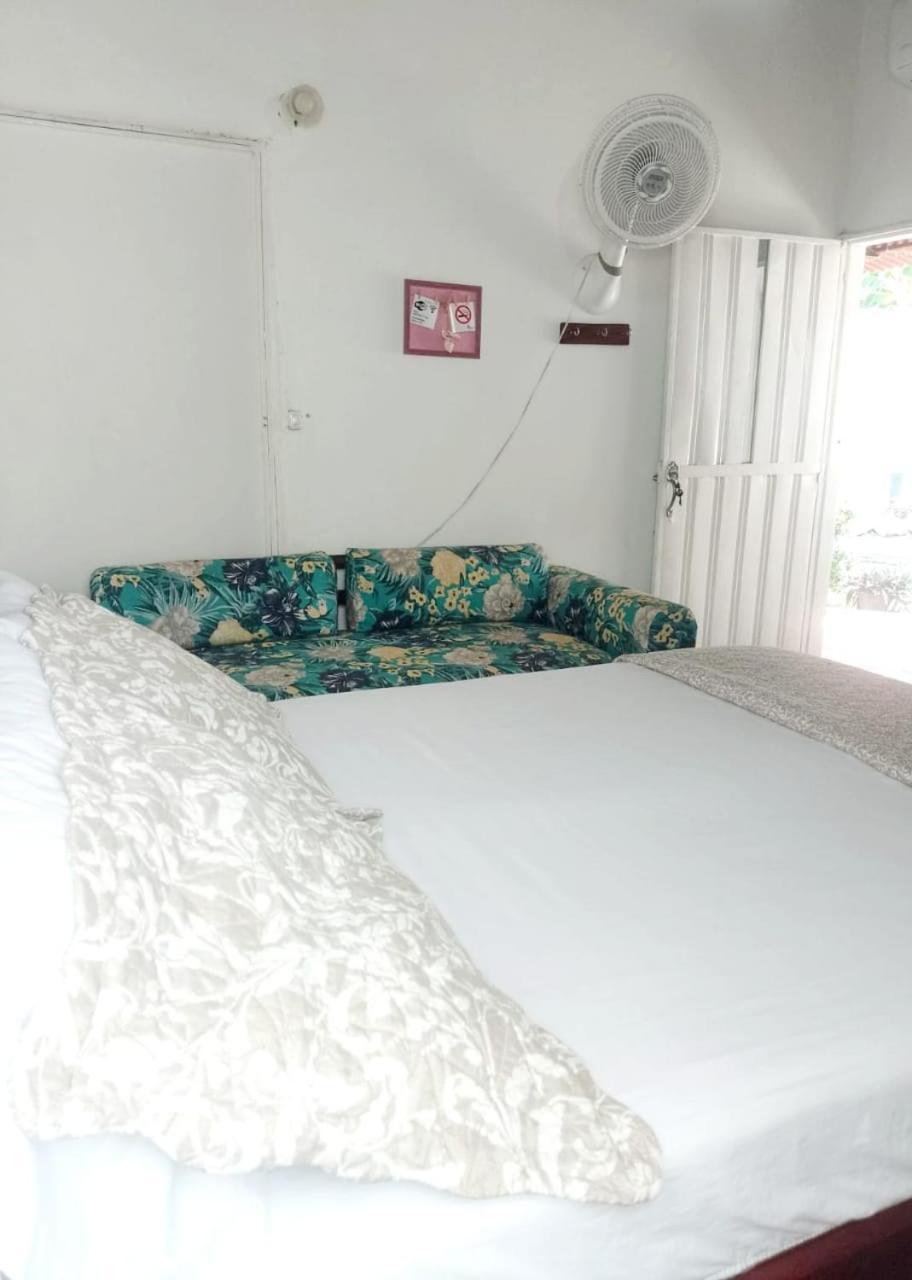 Hostal Corales Tolú Eksteriør bilde