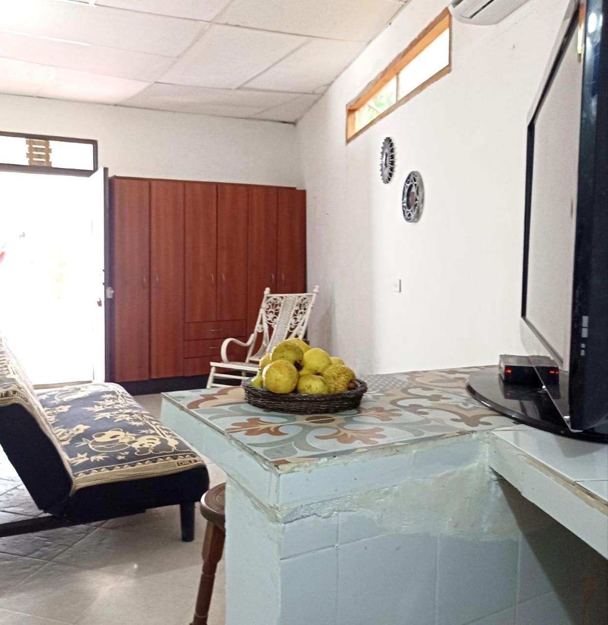 Hostal Corales Tolú Eksteriør bilde