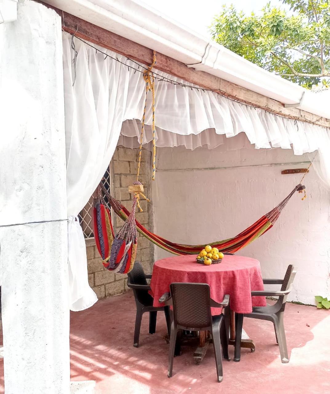 Hostal Corales Tolú Eksteriør bilde